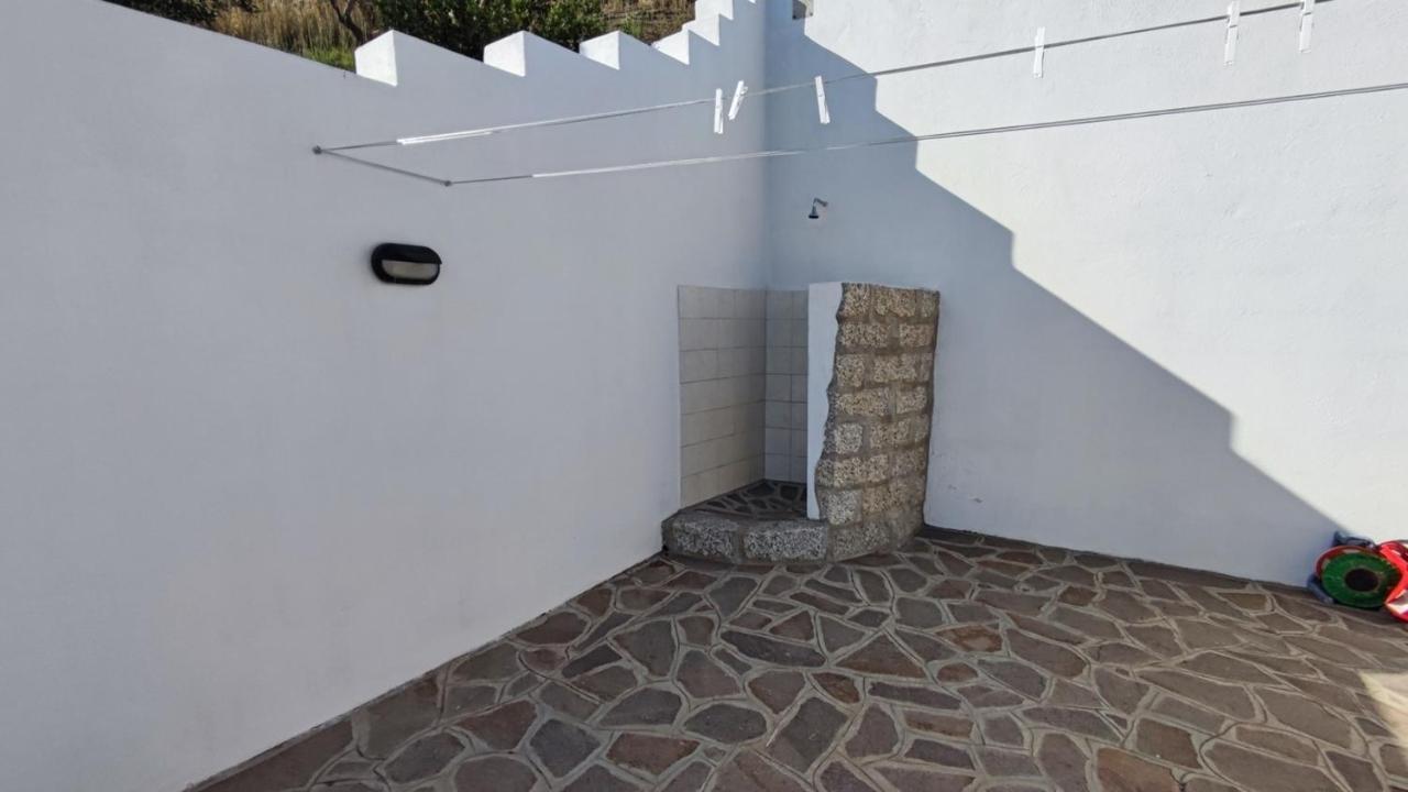 Casa L'Ulivariu Affittacamere San Teodoro  Exterior foto