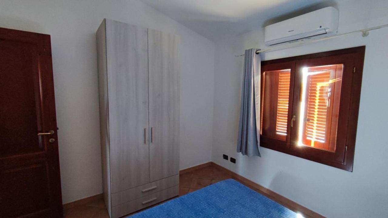 Casa L'Ulivariu Affittacamere San Teodoro  Exterior foto