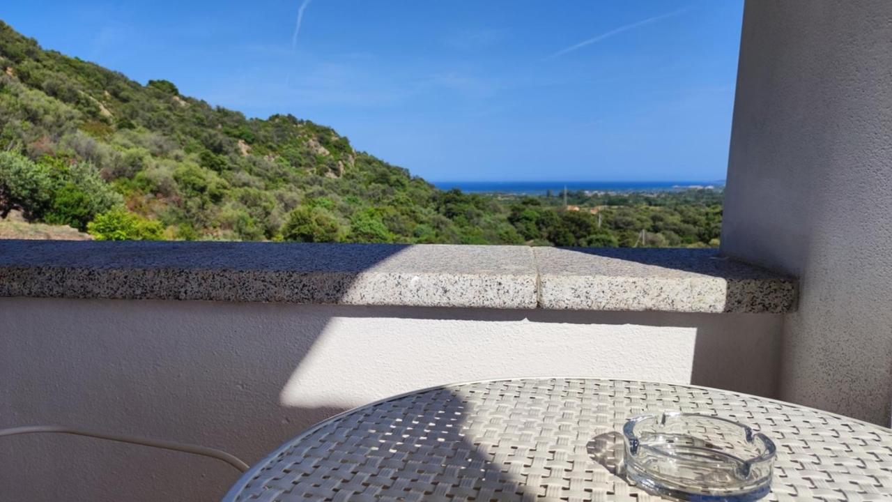 Casa L'Ulivariu Affittacamere San Teodoro  Exterior foto